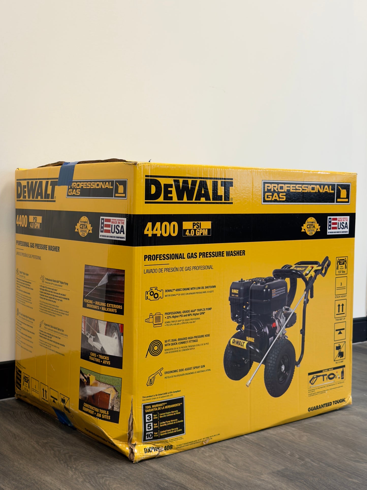 DeWALT DXPW4400 Professional Gas Pressure Washer