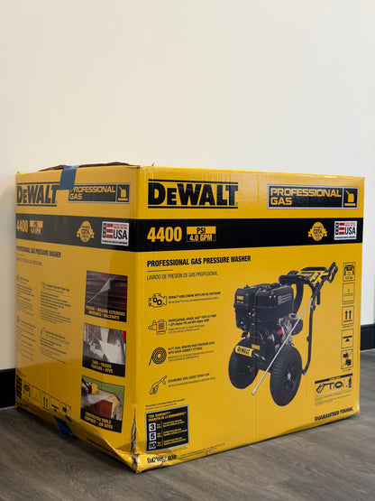 DeWALT DXPW4400 Professional Gas Pressure Washer